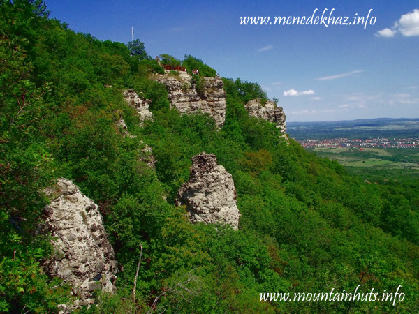 skalne baszty “Kamiennej Góry”